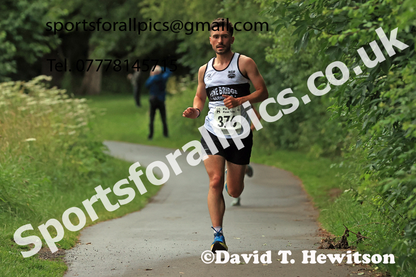 The 2026 Tynedale Pie and Peas 10k, Ovington to Low Prudhoe, Northumberland. Photo: David T. Hewitson/Sports for All Pics
